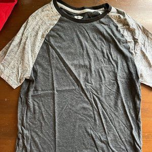 Unisex Kids T Shirt Grey Size S